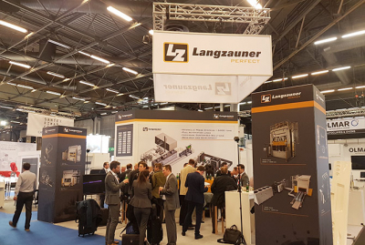langzauner-jec-world-2018-messestand-1 Langzauner 2018 JEC World Messestand