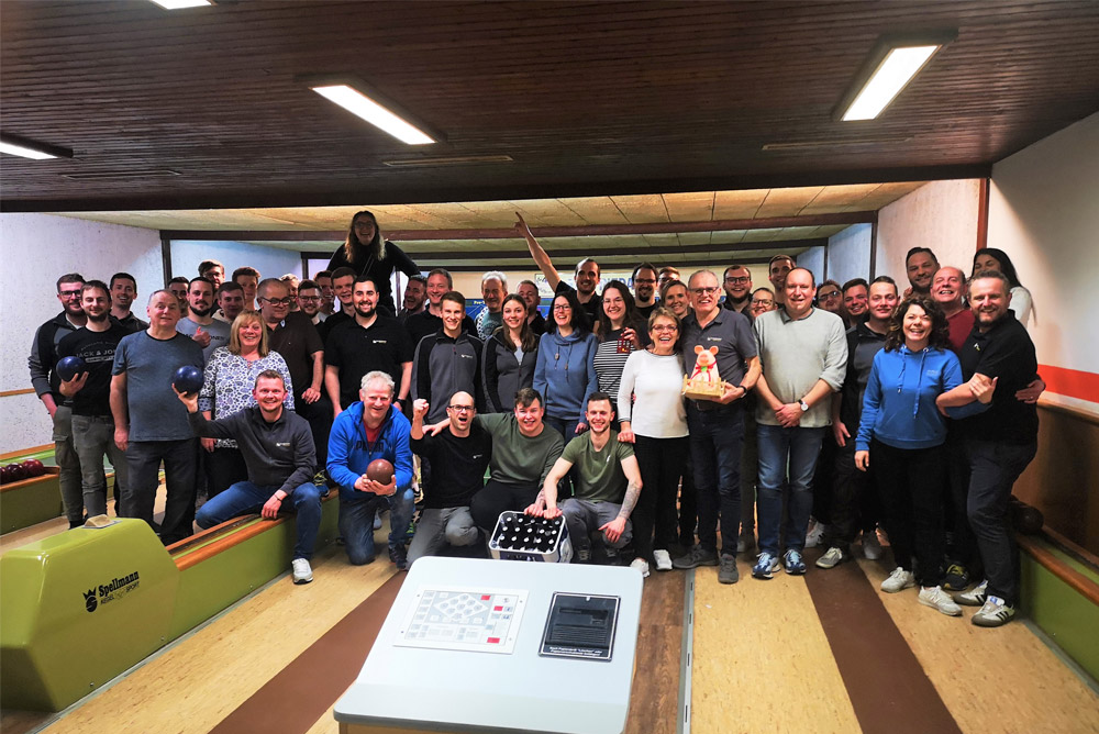 langzauner-kegeln-gruppenbild
