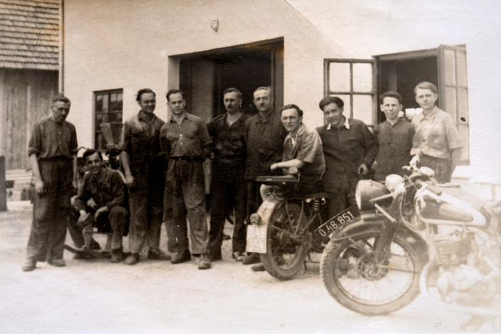 langzauner-firmengebaeude-1945 Langzauner Firmengebäude 1945